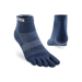 Injinji Run Original Weight Mini-Crew zeķes tumši zilā krāsā ar pirkstiem.